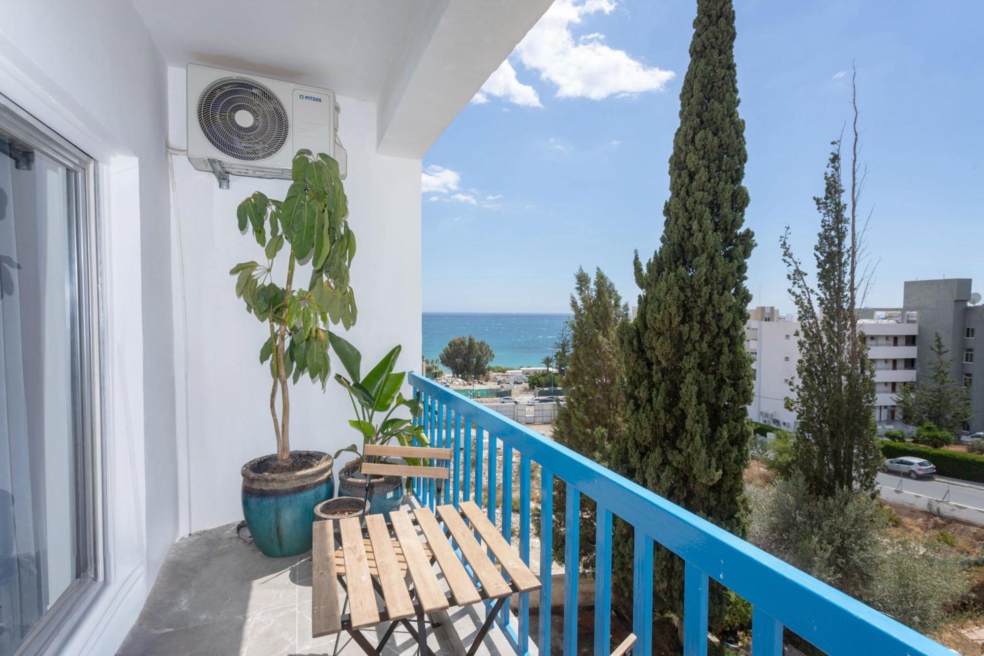 White Arches Apt #2 By Trulycyprus Лимасол Экстерьер фото